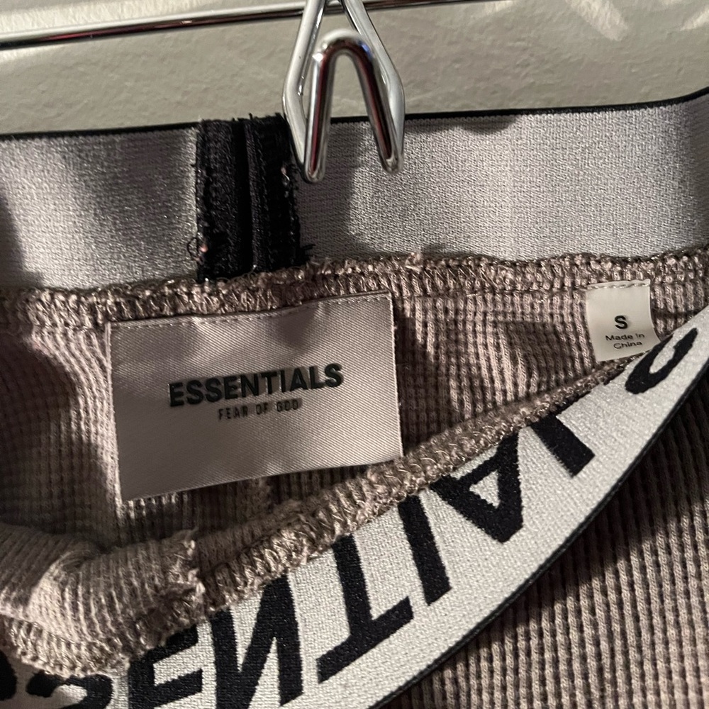 ESSENTIALS WAFFLE PANTS